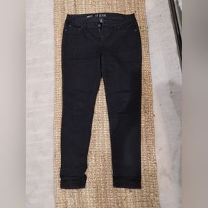 Black skinny jeans
